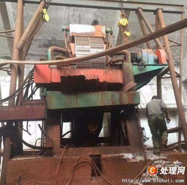 轉(zhuǎn)讓供應(yīng)1750立環(huán)磁選機(jī)產(chǎn)品圖片