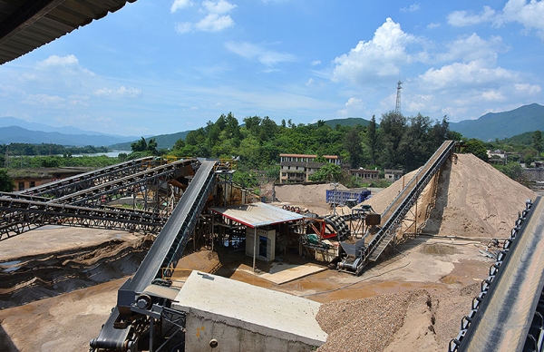 黎明制砂機(jī)  河卵石制沙生產(chǎn)線