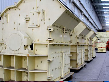 大型節(jié)能細碎機