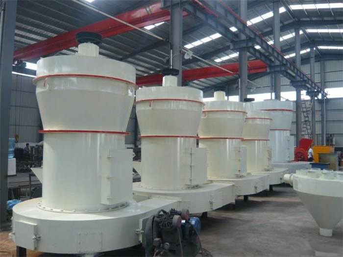 雷蒙磨粉機產(chǎn)品圖片