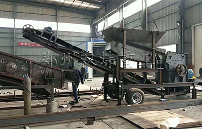 履帶式移動破碎站產(chǎn)品圖片