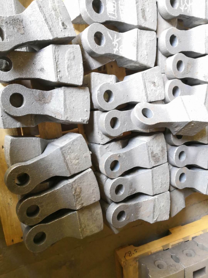 破碎機合金錘頭制砂機合金錘頭石家莊合金錘頭廠家產(chǎn)品圖片