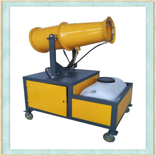 錦輝環(huán)保高射程除塵霧炮機(jī)