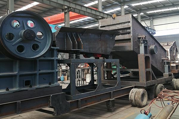  移動顎式破碎設(shè)備構(gòu)造簡單優(yōu)勢凸