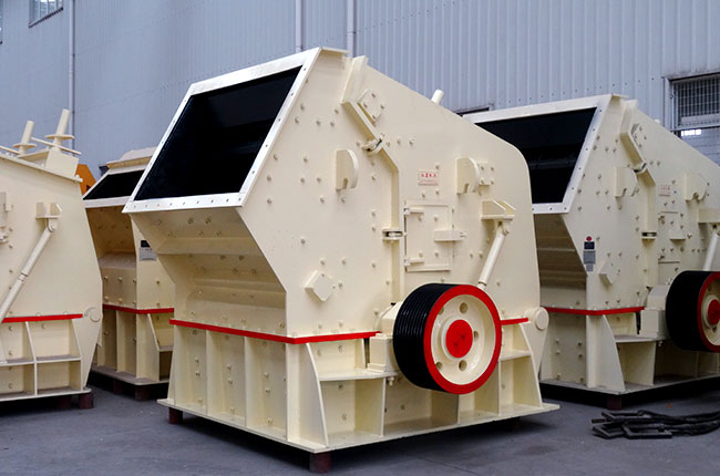 反擊式破碎機(jī)產(chǎn)品圖片