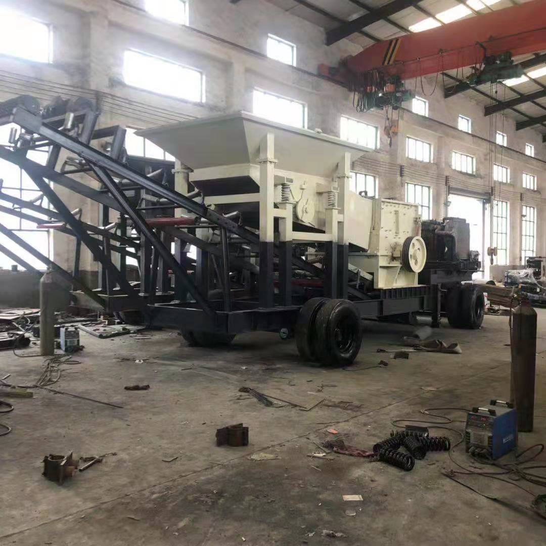 鵝卵石移動(dòng)破碎機(jī)