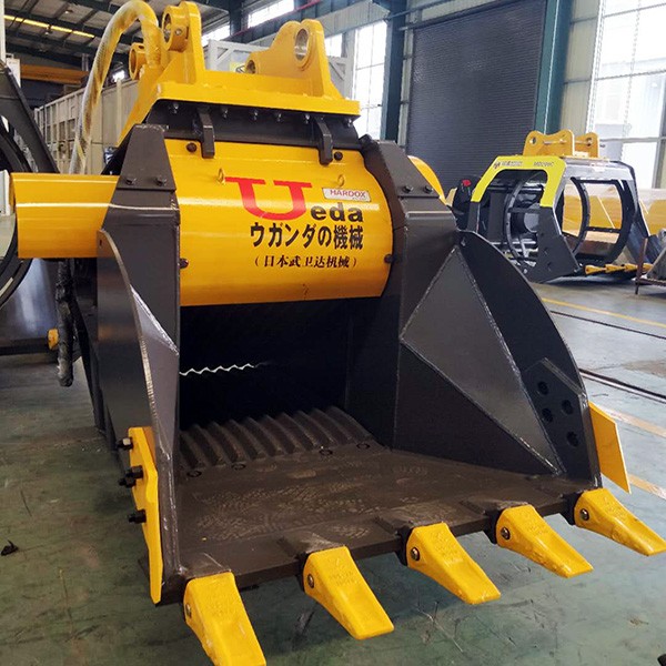 武衛(wèi)達(dá)破碎斗建筑垃圾現(xiàn)場粉碎機(jī)