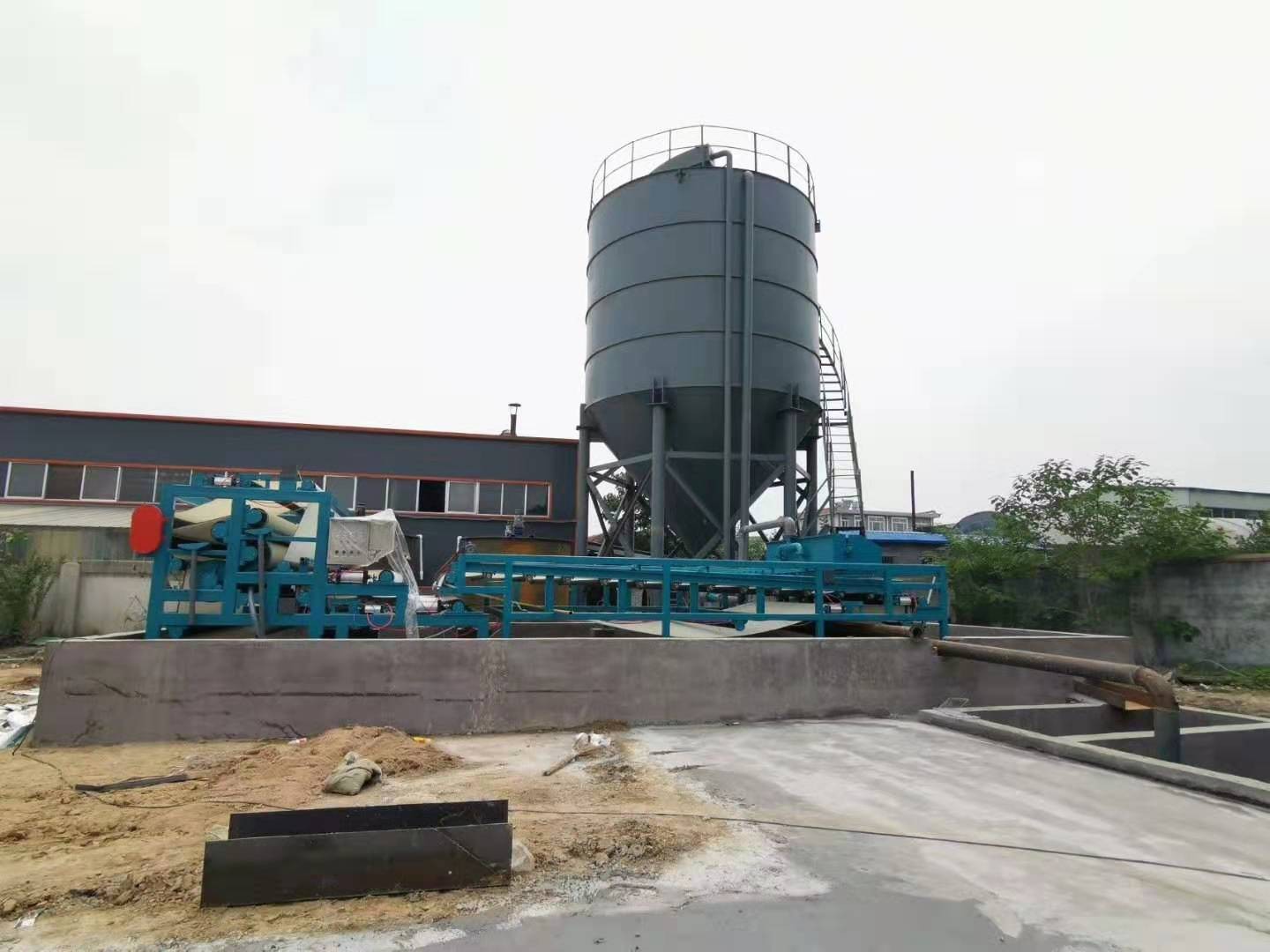 污水處理設(shè)備產(chǎn)品圖片