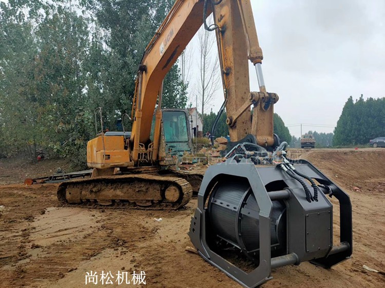 20噸挖掘機(jī)篩分斗 旋轉(zhuǎn)篩分斗 廠家直供