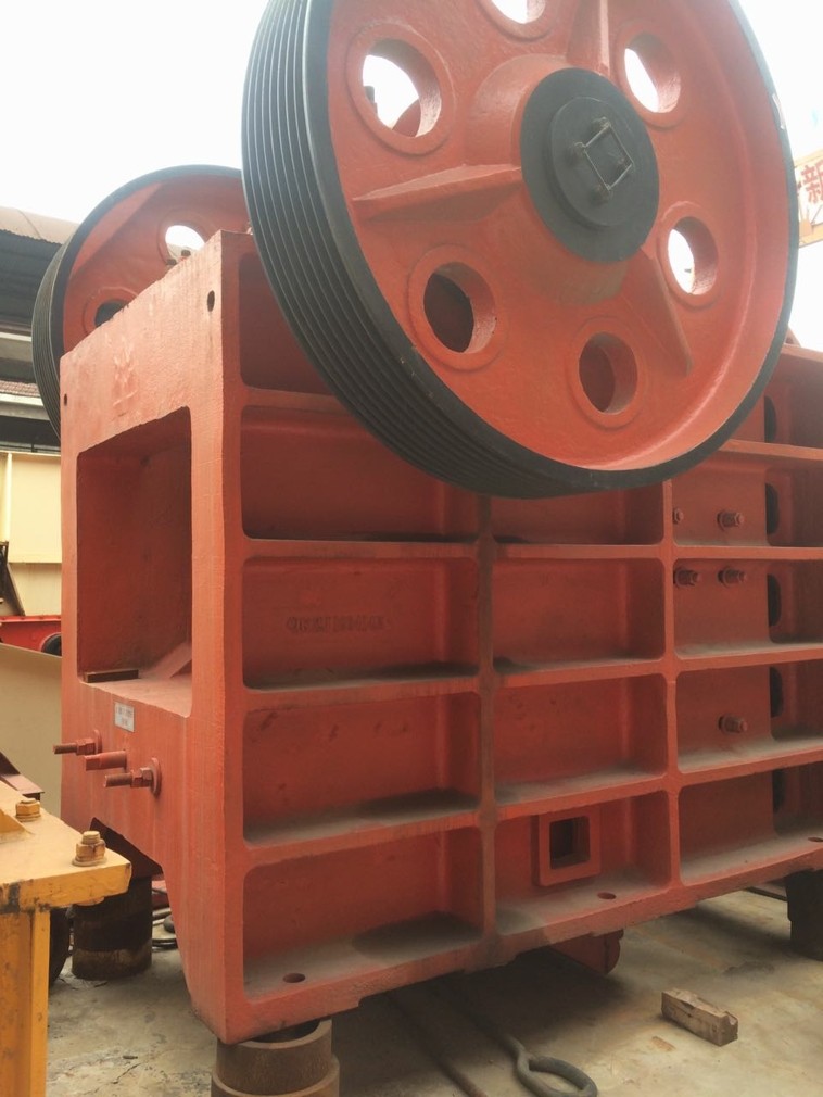 912顎式破碎機生產(chǎn)廠家