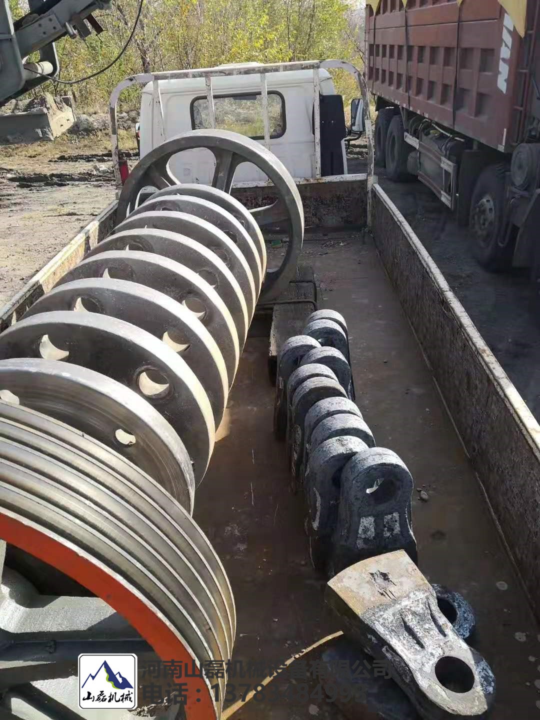 山磊400x600錘式破碎機錘頭轉(zhuǎn)子