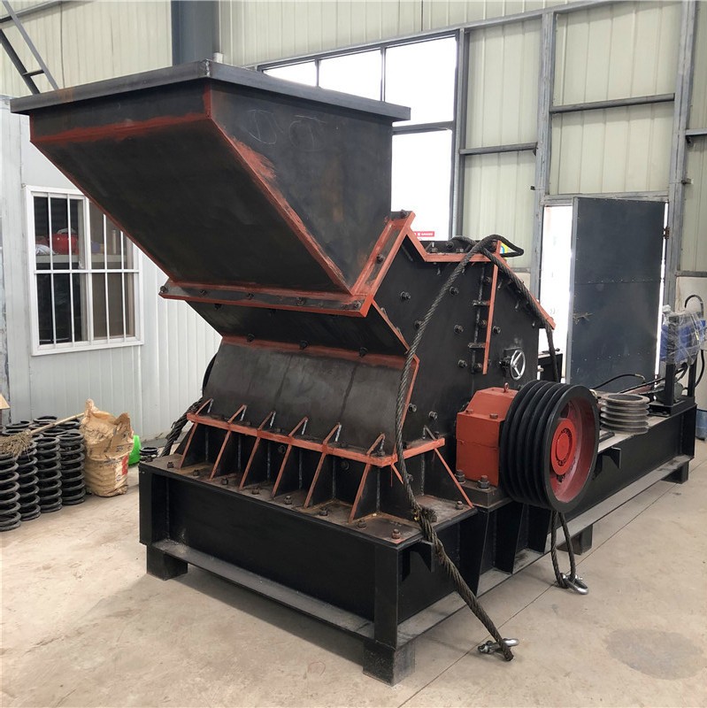 液壓開箱式制沙機花崗巖玄武巖石灰?guī)r河卵石石英石鐵礦石制砂機產(chǎn)品圖片