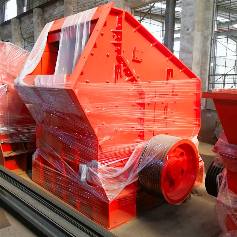 反擊式破碎機(jī) 石灰石破碎機(jī) 鵝卵石破碎機(jī) 花崗巖破碎機(jī)