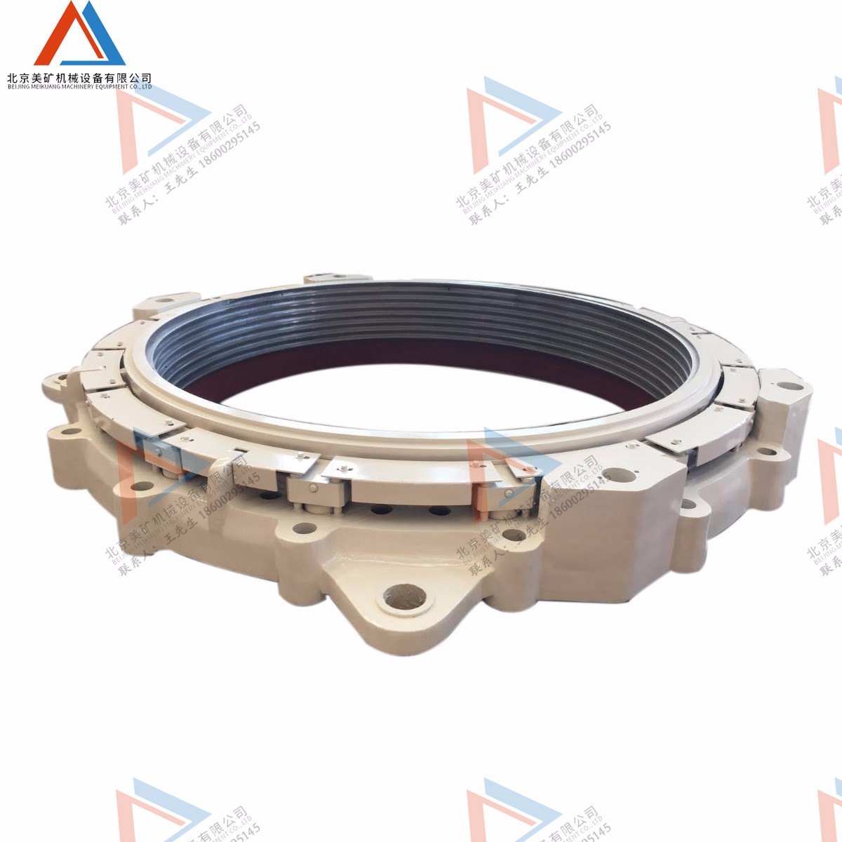 供應(yīng)多缸破碎機(jī)HP300調(diào)整套配件