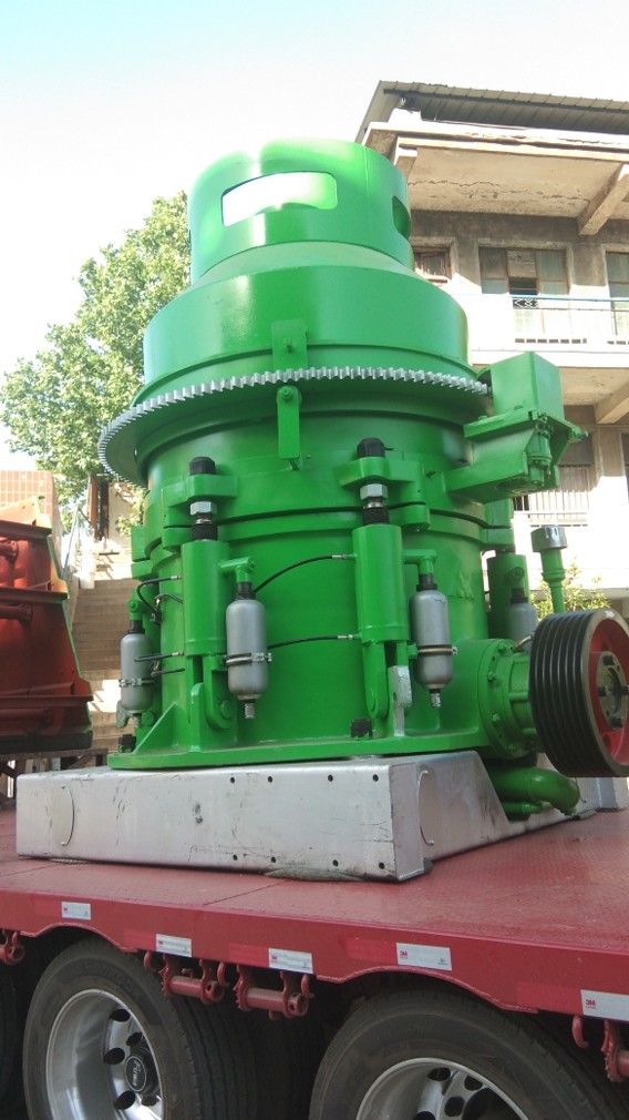 少重生產(chǎn)廠家XHP多缸液壓圓錐式破碎機(jī)，質(zhì)量有保證。