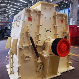 金字塔超細破碎機產(chǎn)品圖片