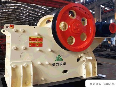 顎式破碎機(jī)產(chǎn)品圖片