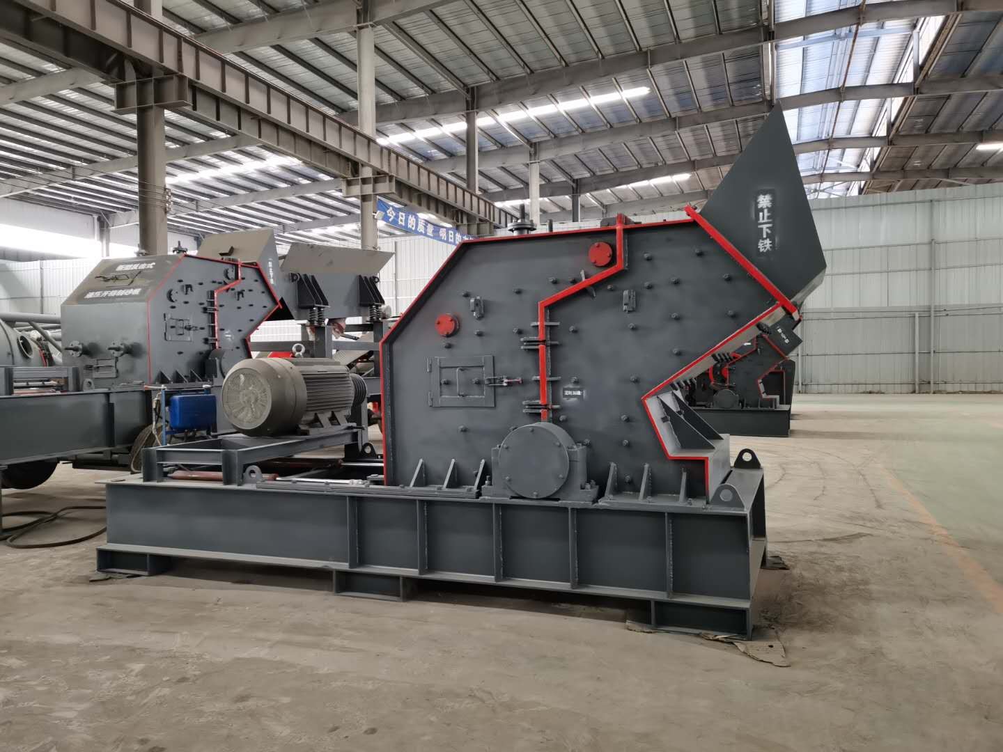 液壓開(kāi)箱制砂機(jī) 玄武巖制砂機(jī) 大功率砂石機(jī)