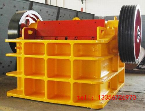 大型高效制砂機(jī)-山東億宏重工產(chǎn)品圖片