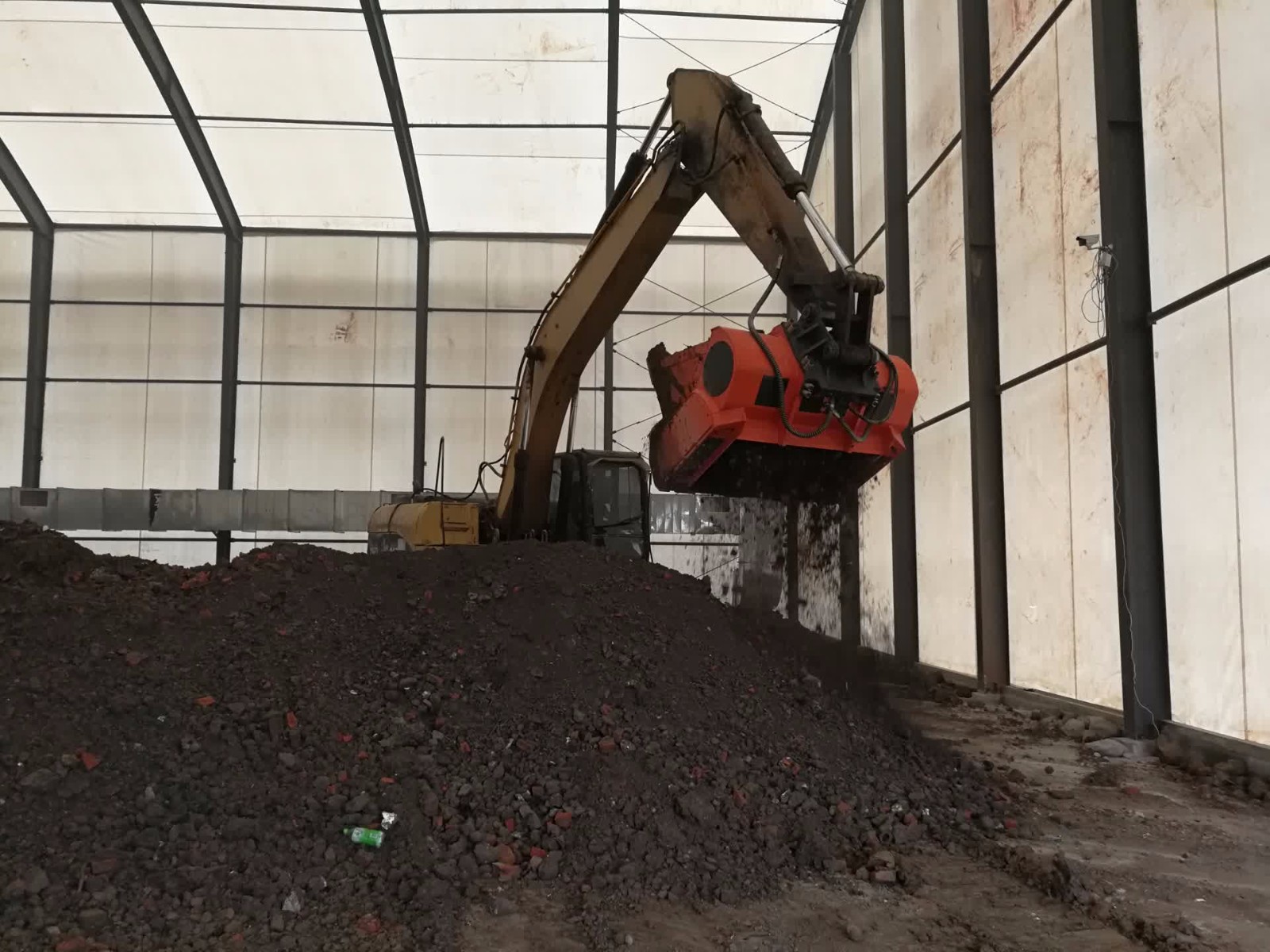 篩分斗|粉碎斗|土壤破碎鏟斗|土壤粉碎機鏟斗產(chǎn)品圖片