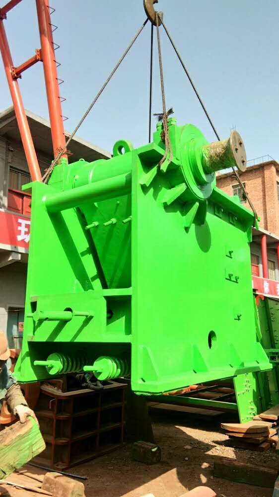 生產(chǎn)750×1060顎式破碎機我們更專業(yè)產(chǎn)品圖片