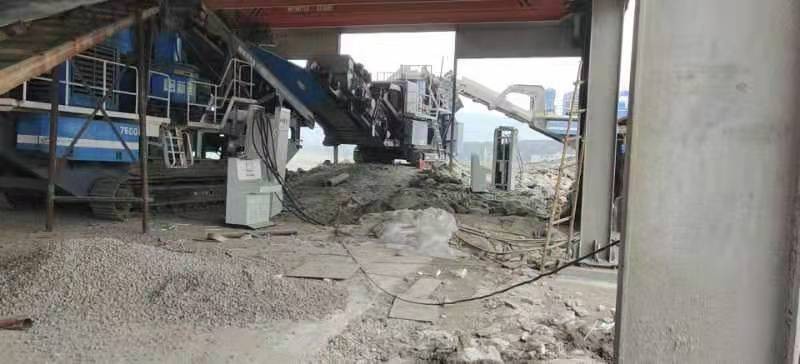 出租美斯達移動式破碎站, 石灰石破碎機, 石料生產(chǎn)線, 產(chǎn)量達30噸/時