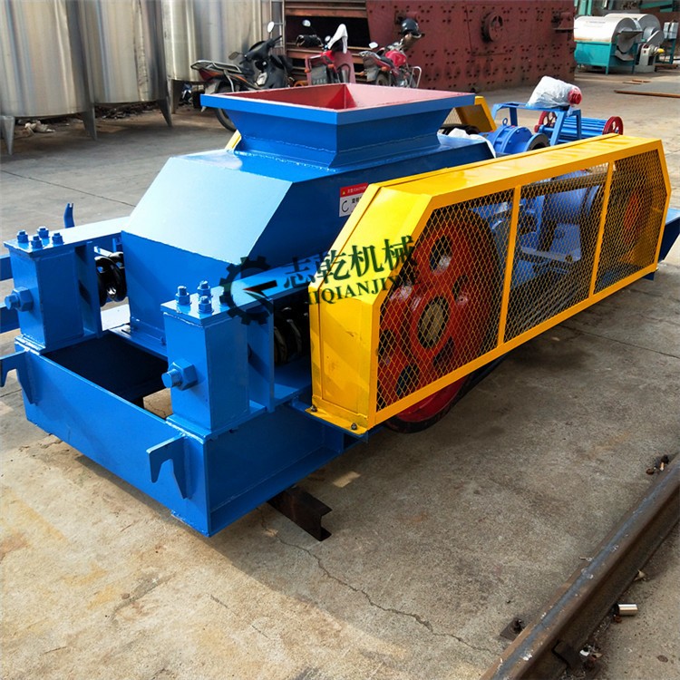 金剛石對輥破碎機(jī) 鋁灰雙棍擠壓式粉碎機(jī) 磁鐵礦石棍式粉碎機(jī)