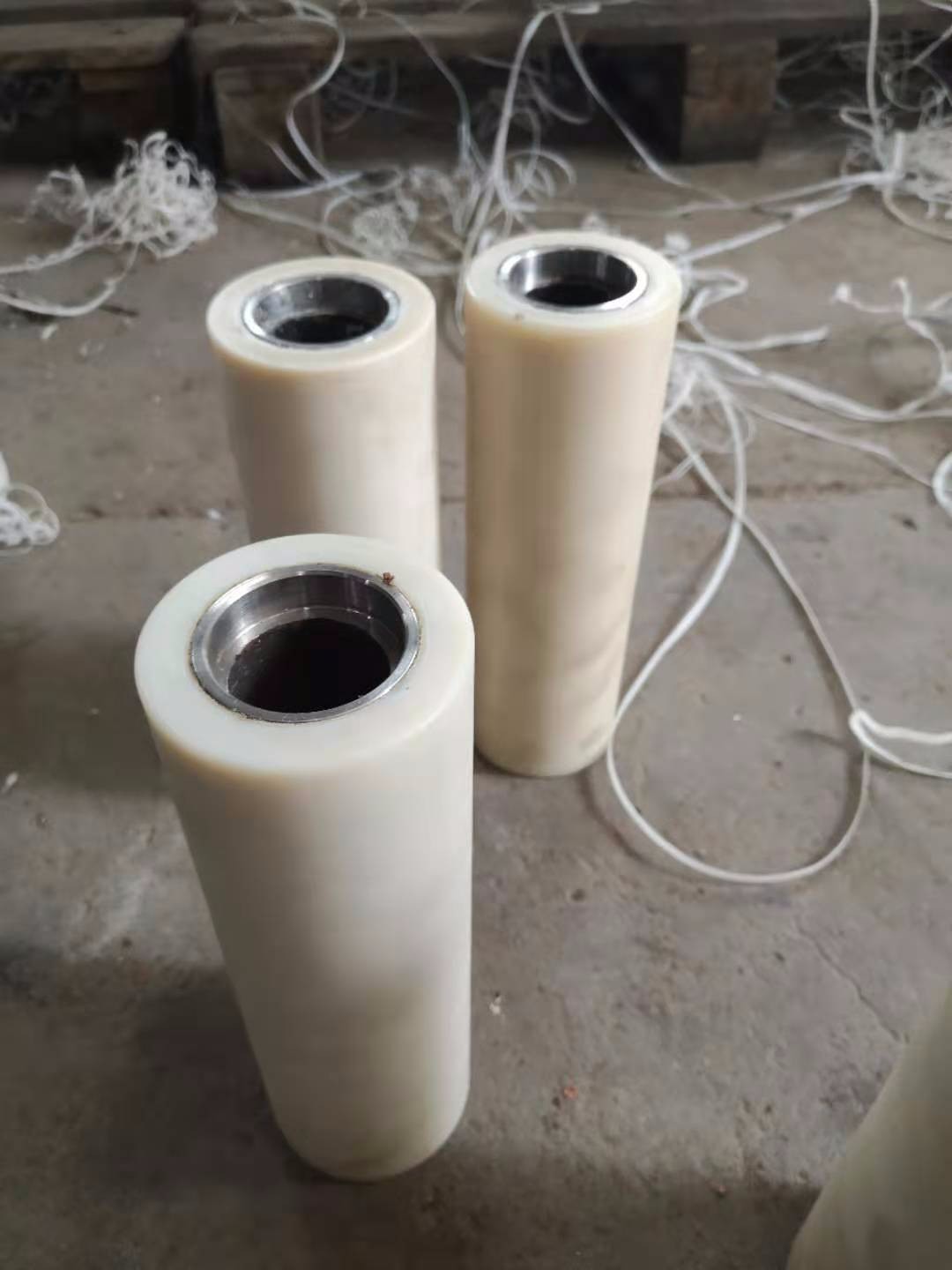 尼龍托輥A尼龍托輥廠家批發(fā)尼龍制品