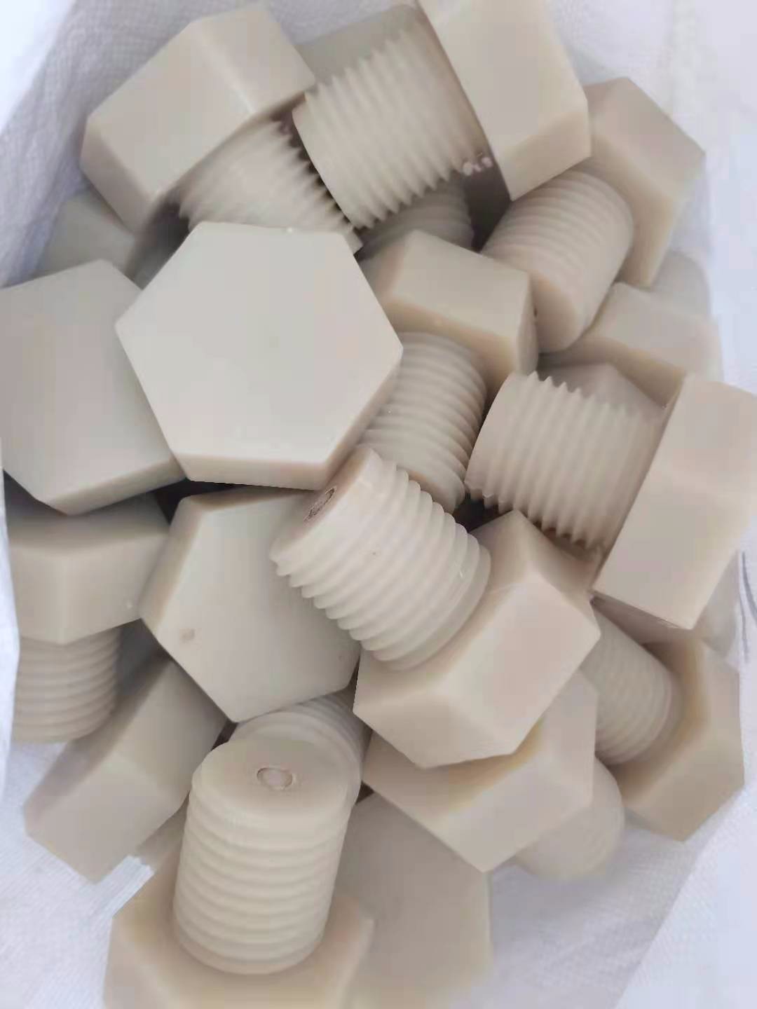 廠家直銷尼龍螺絲尼龍制品A螺絲