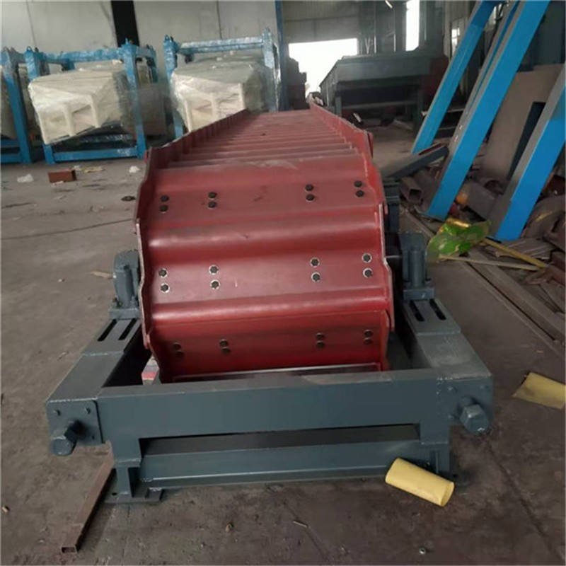 鐵礦石鵝卵石電動板喂機(jī)廢鋼鱗板上料輸送機(jī)