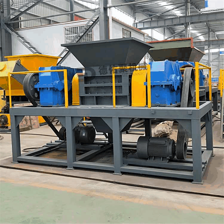 固體廢料破碎設備,電子垃圾回收處理設備,鋁箔銅板撕碎機分選設備