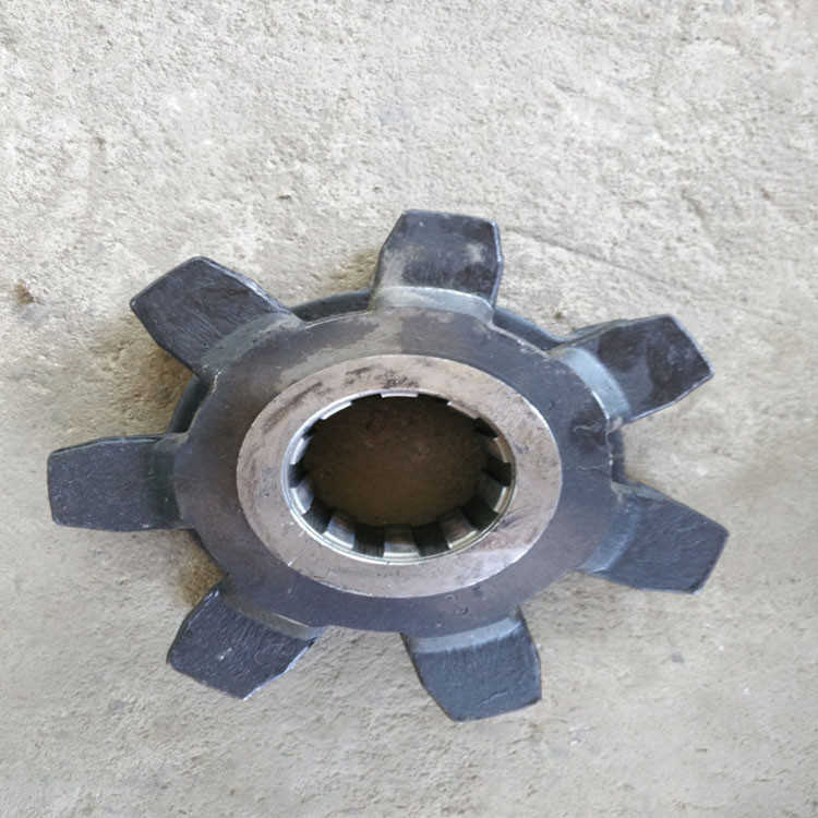 煤礦用轉(zhuǎn)動(dòng)鏈輪 刮板機(jī)鏈輪 九齒鏈輪七齒鏈輪 配件廠家出售產(chǎn)品圖片