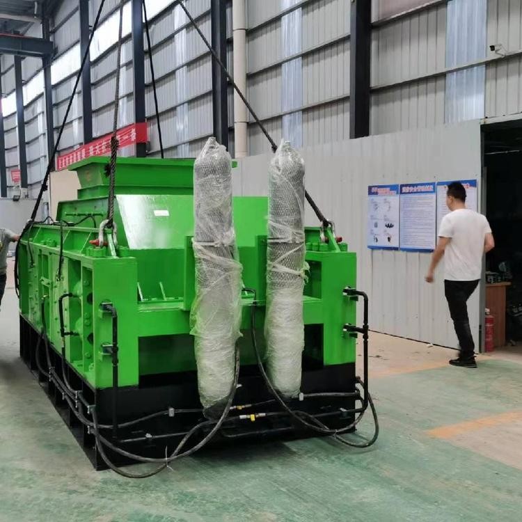 河卵石對輥制砂機   對輥液壓破碎機