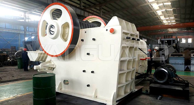 PEW系列液壓顎式破碎機(jī)產(chǎn)品圖片