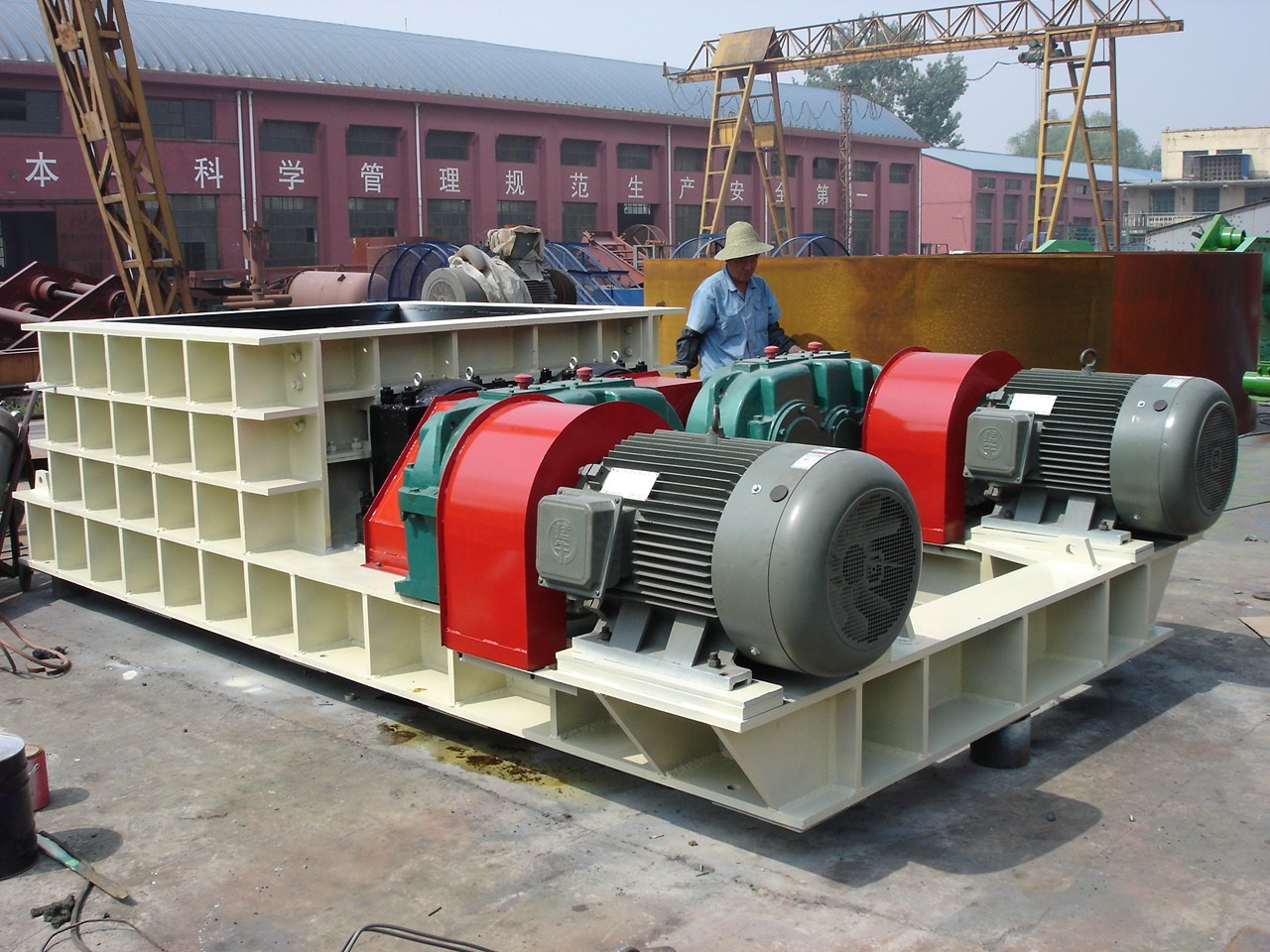 唐山杰斯德 雙齒輥破碎機(jī) 破碎設(shè)備產(chǎn)品圖片