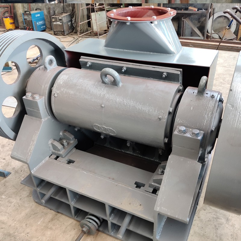 顎式破碎機(jī)，粗破機(jī),粗碎各種巖石的優(yōu)選設(shè)備產(chǎn)品圖片