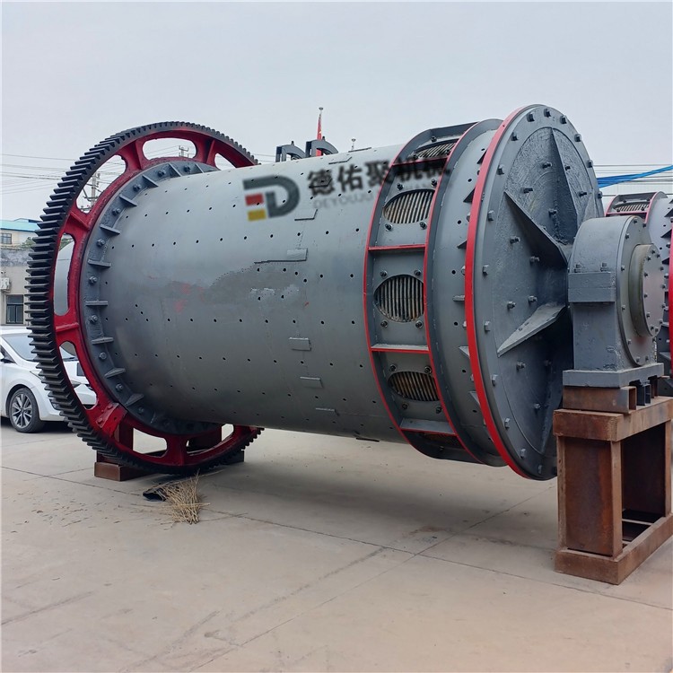 石墨細(xì)磨磨粉機(jī) 選礦用球磨機(jī) 膨潤(rùn)土1000目制粉機(jī)產(chǎn)品圖片