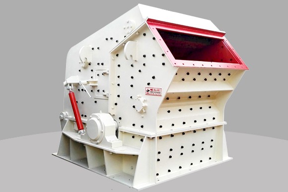 河南反擊式破碎機(jī)，反擊式制砂機(jī)用途及優(yōu)勢(shì)