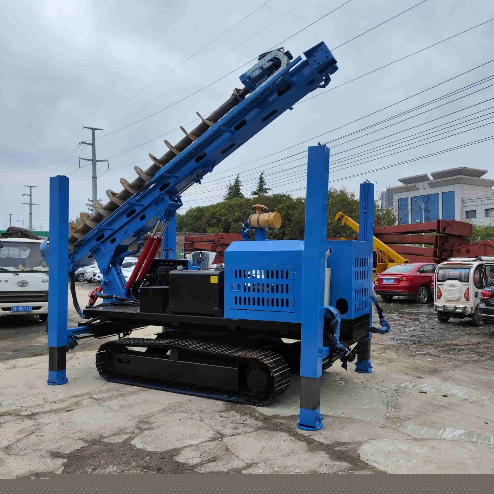 可鉆巖石的山地光伏打樁機 履帶螺旋鉆孔機擰地釘支持定制產品圖片
