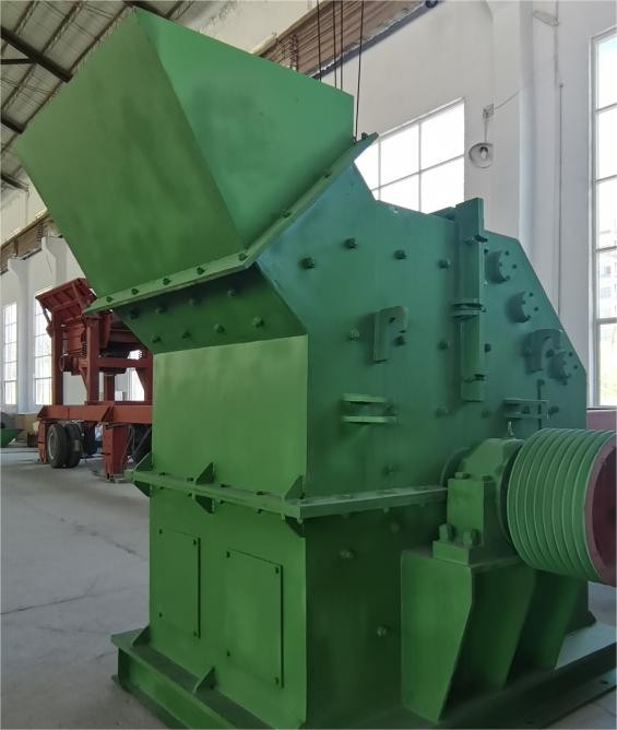 廠家直銷高效第三代制砂機(jī)