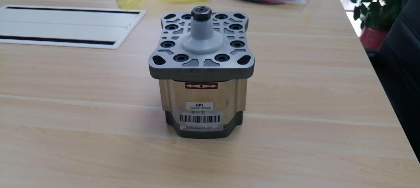 適用于美卓山特系列破碎機(jī)零備件產(chǎn)品圖片