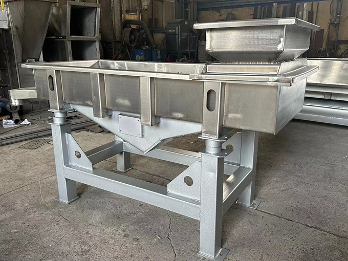 生物顆粒振動篩中草藥篩選機(jī)大小顆粒分級