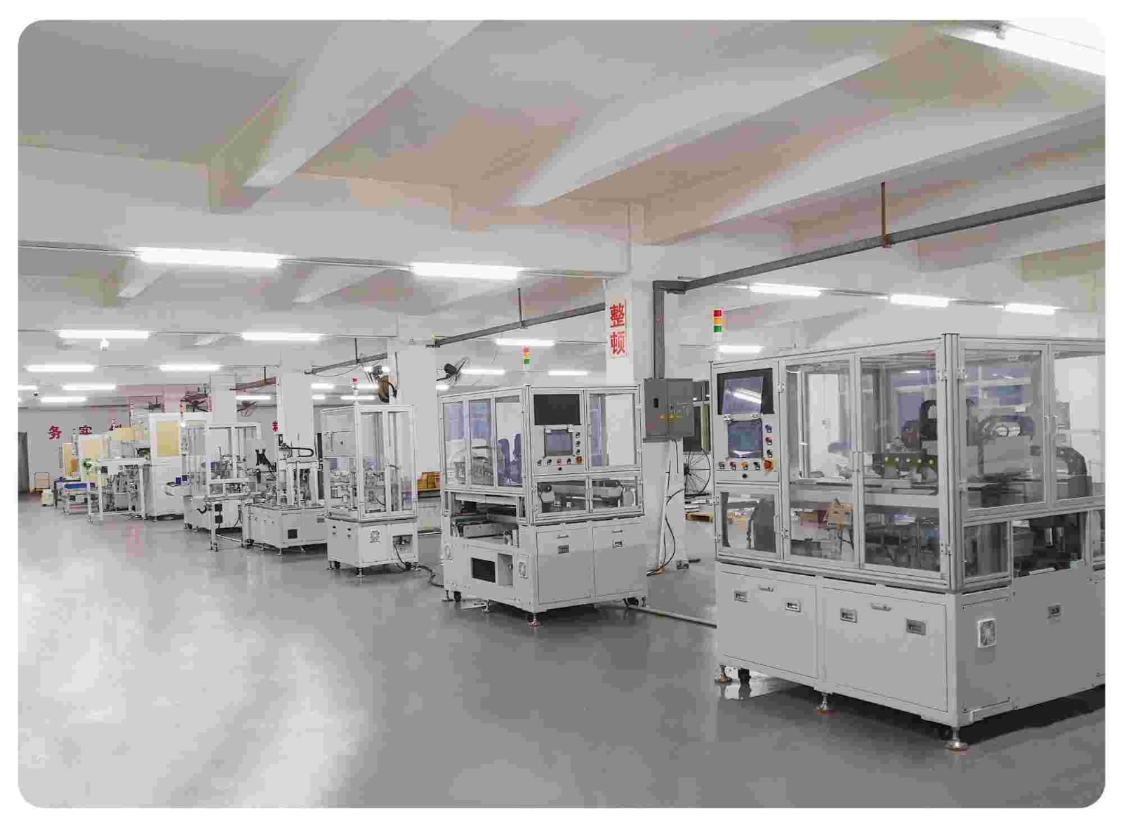 全自動(dòng)拔插膠釘機(jī)