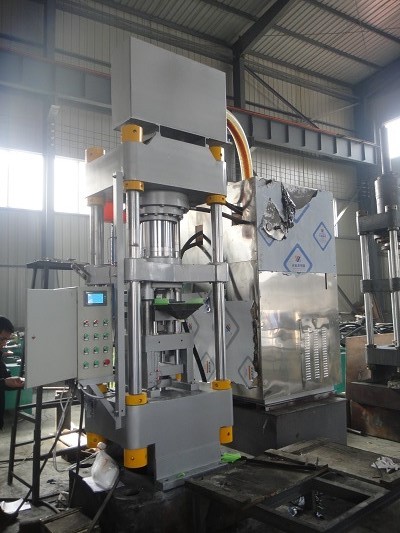 Y徐州市全自動四柱通用液壓機使用廣泛 產(chǎn)品圖片