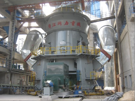 同力重工最大規模的立式磨機