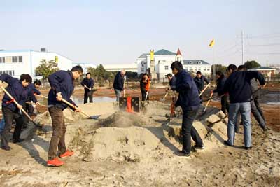 驚天液壓研發大樓奠基儀式正式啟動，主要用于破碎機、破碎錘等研究開發