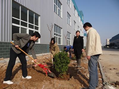 洛陽大華重型機械有限公司植樹節