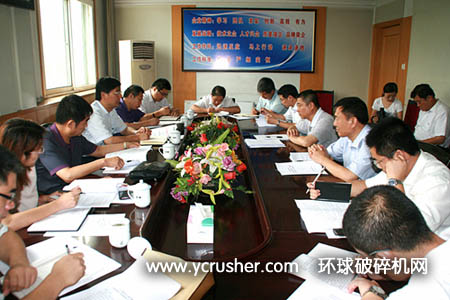 山東煤機集團總經理蘭春忠一行到萊蕪煤機公司督導工作