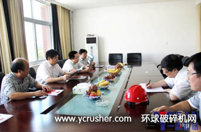 鄭州市發改委領導代表與一帆公司領導