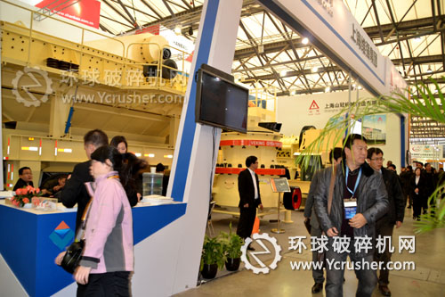 上海維強重工2012上海寶馬展機械設(shè)備